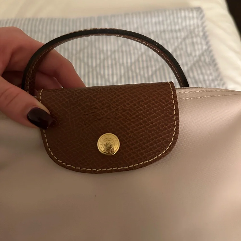 Longchamp Cream and Brown Cosmetic Bag - Picture 3 of 6